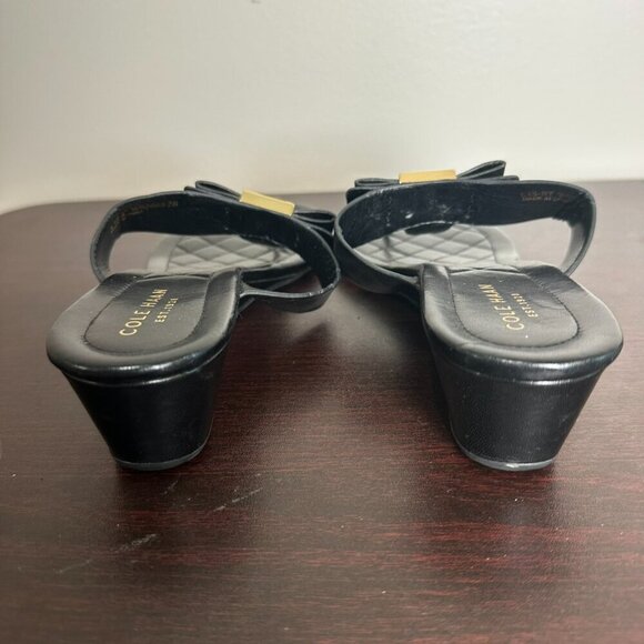 Cole Haan Tali Bow Wedge Sandals Size 7 Black Leather Gold - Picture 5 of 9